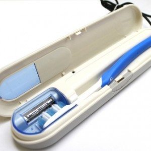 Thanko USB Powered UV ToothBrush Cleaner