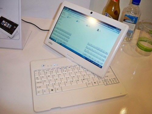 Viliv S10 BLADE Netbook Tablet