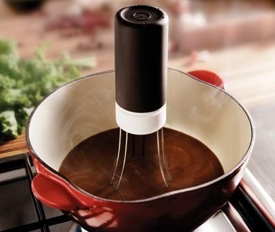 Autonomous Saucier Stirs Your Sauce Automatically by Hammacher 2