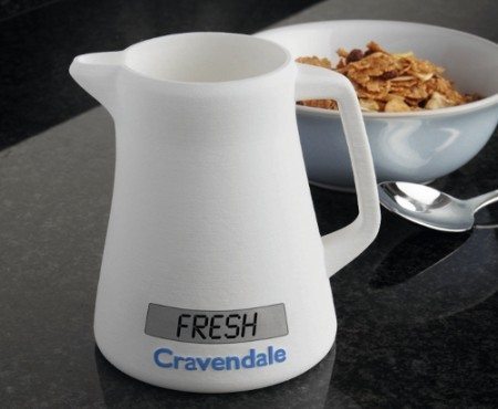 Cravendale Milk Jug Tells You When Milk Gets Sour