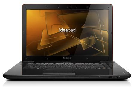 Lenovo Delivers their First 3D Laptop-The IdeaPad Y560d 2