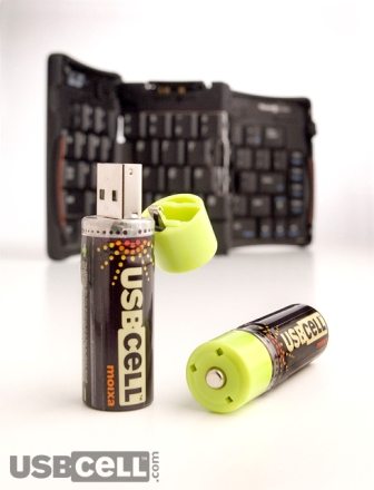 USBCELL -AA Rechargeable Batteries with a built-in USB