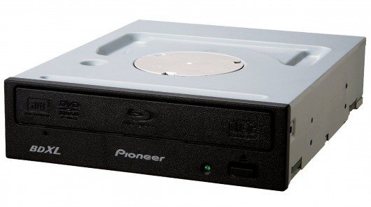 Pioneer first to offer BDXL Blu-ray drive, Pioneer BDR-206MBK