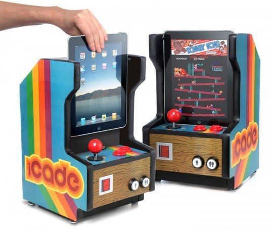 iCADE turns an iPad into a mini arcade cabinet