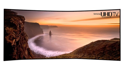 Samsung to Debut Large Curved TV at CES 2014
