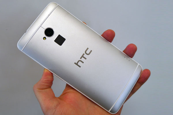 HTC One Max 8