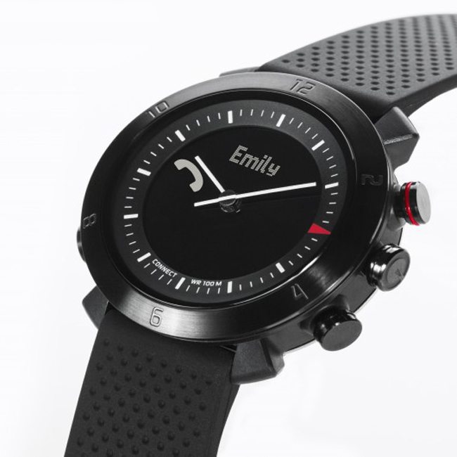 Cogito Classic Smartwatch looks analog