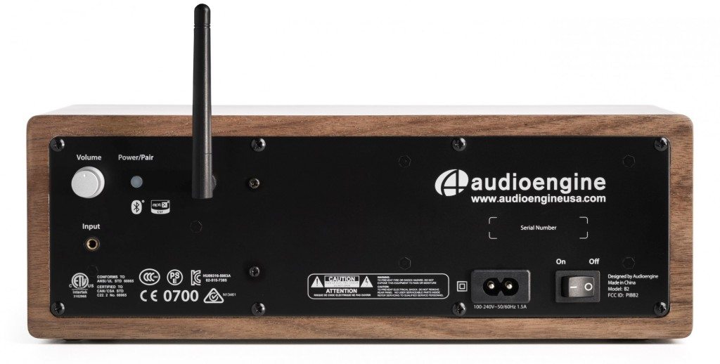 Audioengine B2 has bluetooth antenna port