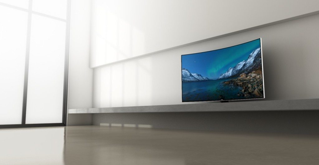 Samsung U9000 Curved TV has deep color saturation