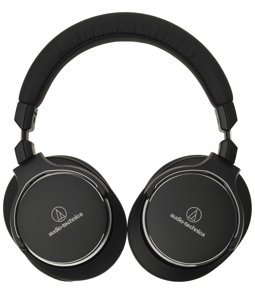 Audio-Technica ATH-MSR7NC are light