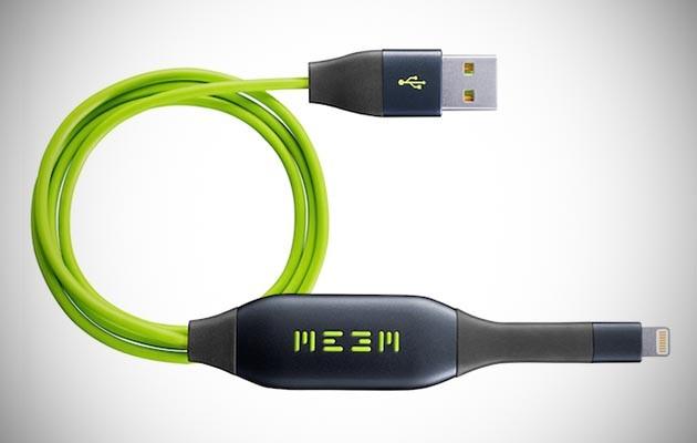 MEEM Smartphone Cable Backup is slim