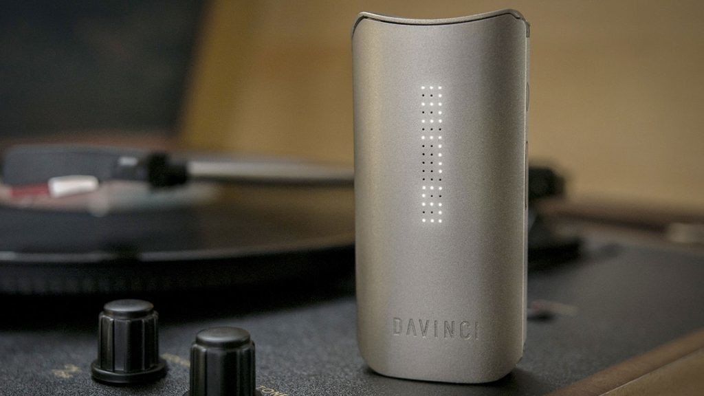 Davinci IQ Vaporizer is smart