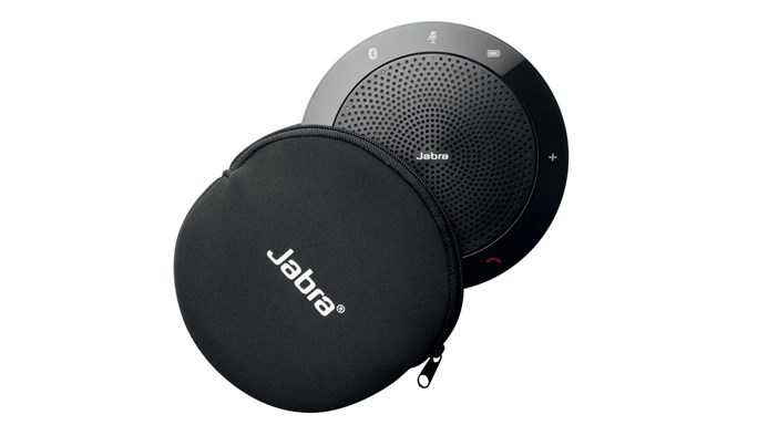 Jabra Speak 710 comes with a carrying case