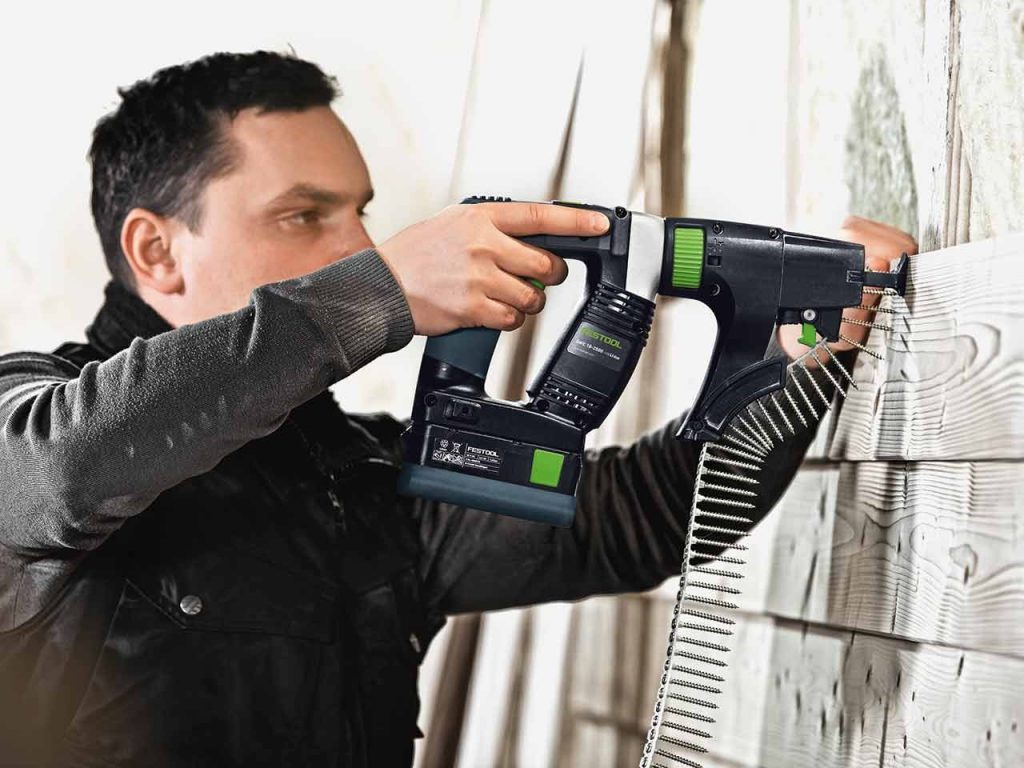 Festool DWC 18-4500 is very easy to use