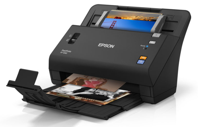 Epson FastFoto FF-640 has OCR