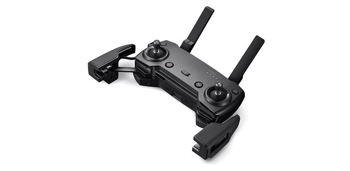 DJI Mavic Air Drone has a controller