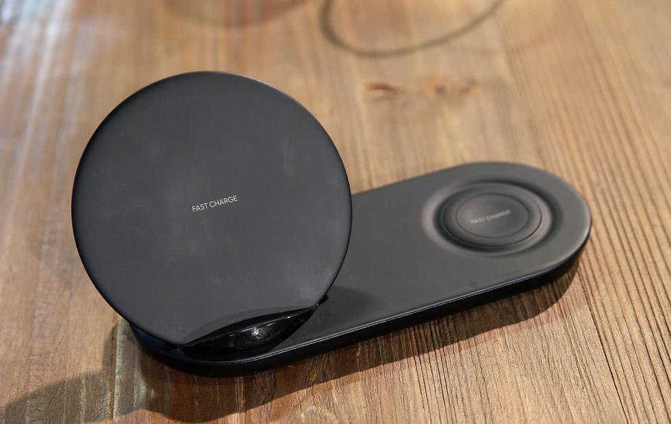 Samsung Wireless Charger Duo pad