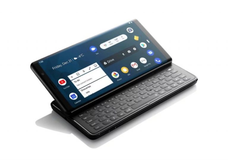 F(x)tec Pro 1 Smartphone Brings Back the Physical Keyboard