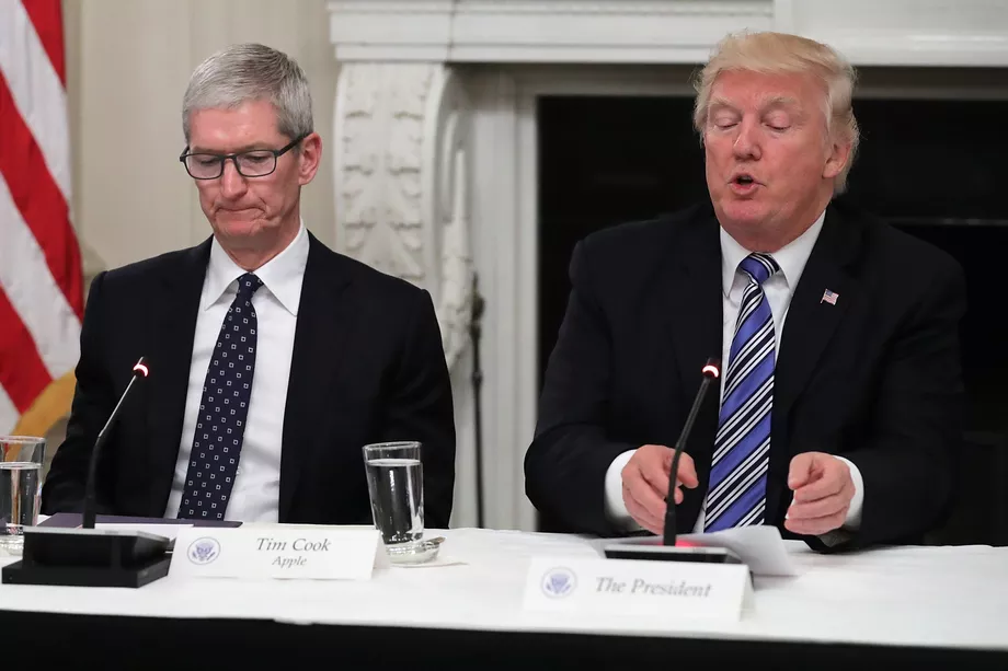 Tim Cook and Trump Talk Tariffs