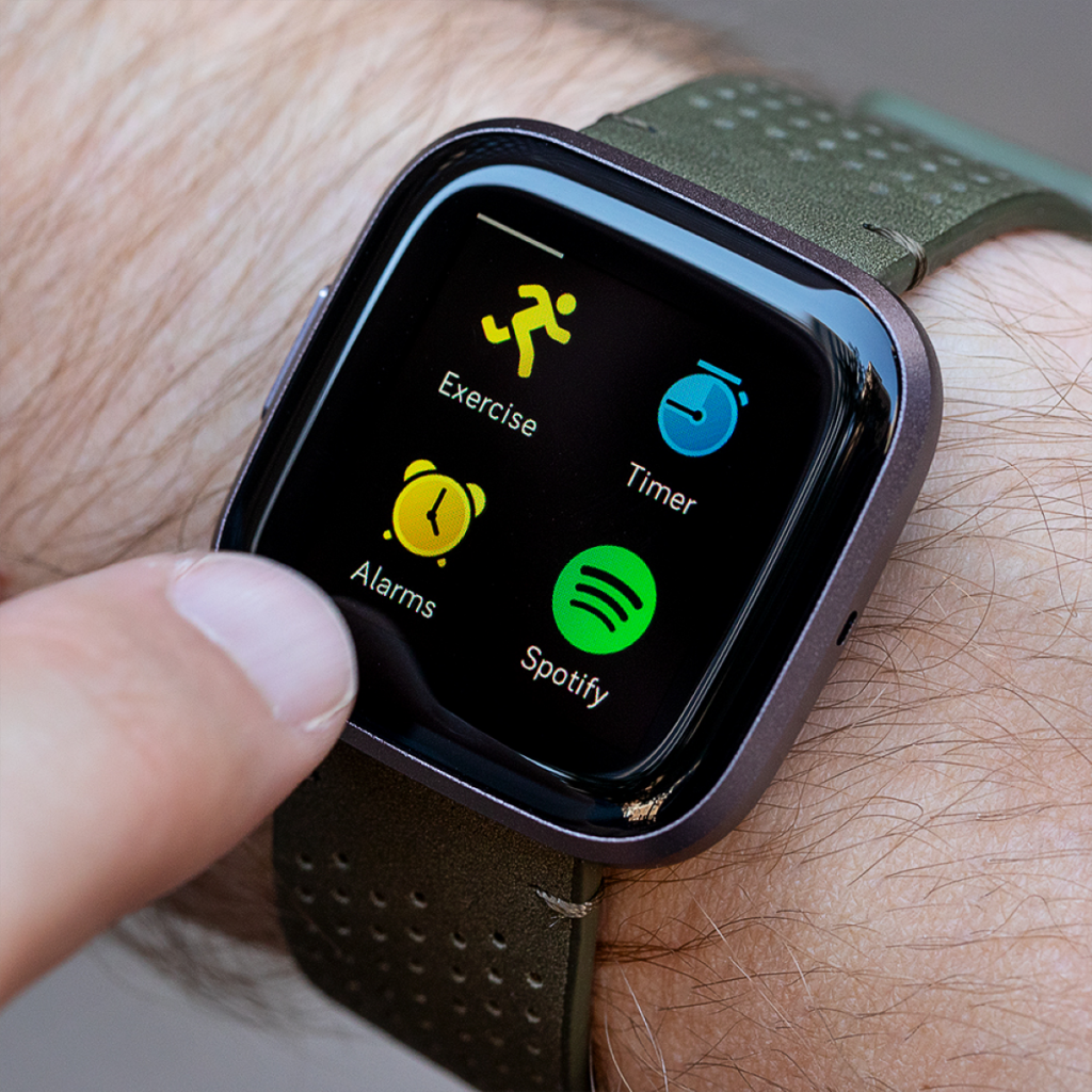 fitbit watch versa 2 price