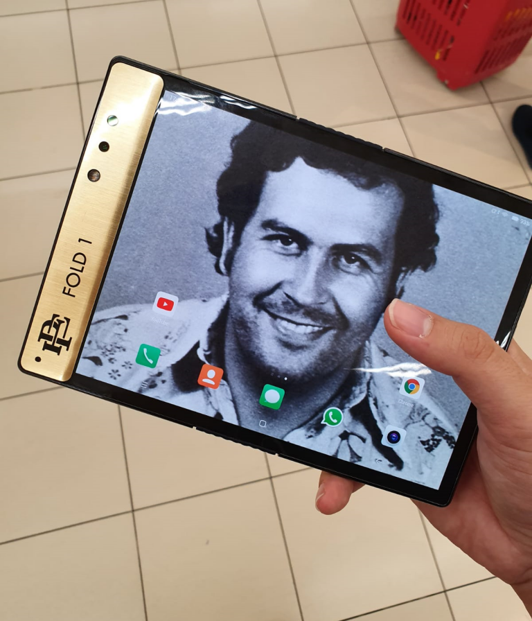 Roberto Escobar released the Escobar Fold 1 Foldable Phone