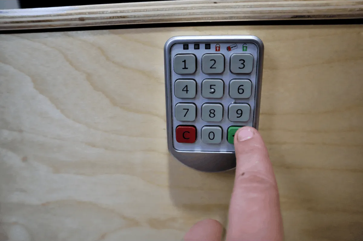 Configuring The Digital Combo Lock (1)