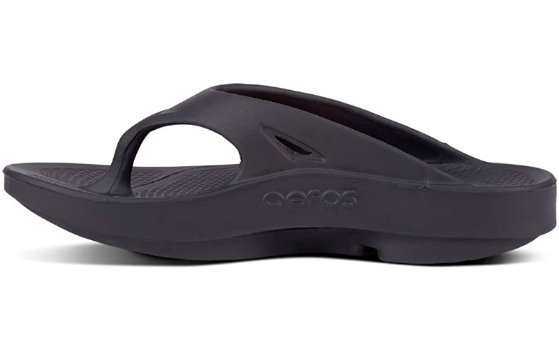OOfoam" technology footwear