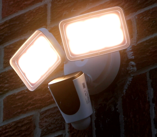 Lorex 1080p Wi-Fi Floodlight Camera