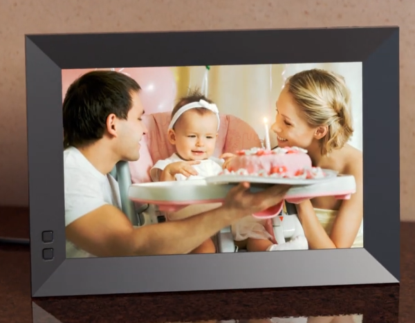 Nixplay Smart Photo Frame – Smart 15.6-inch Digital Photo Frame w/ Wi-Fi