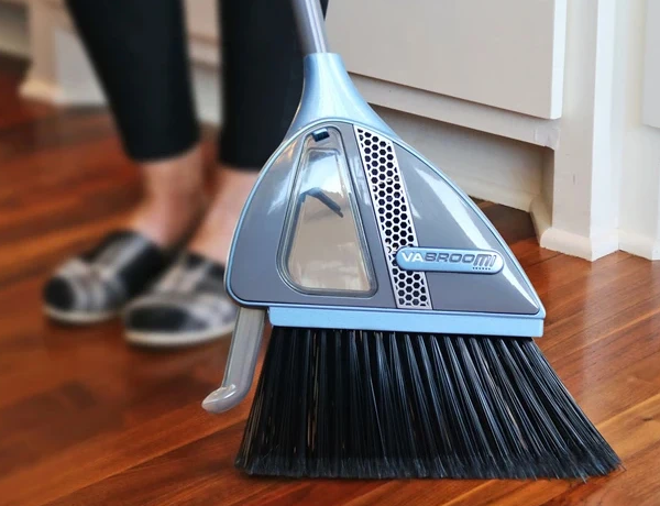 VaBroom Smart Vacuum Broom