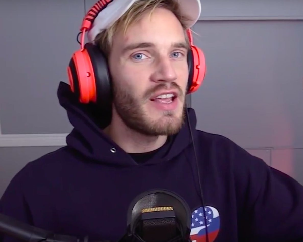 What headsets do famous YouTubers use?