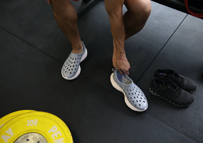 kane footwear on feet