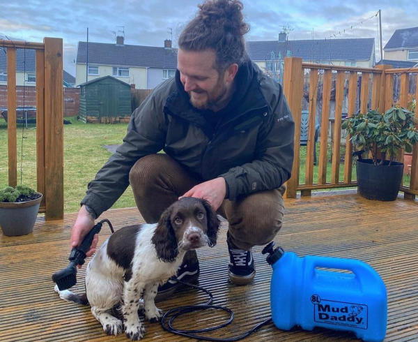 Mud Daddy Portable Washing Device