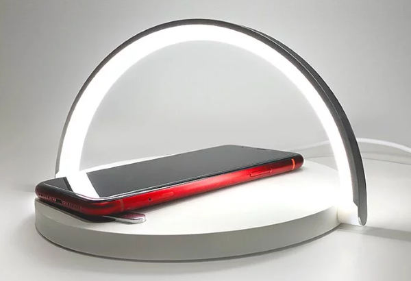 Qivation TiO2 Wireless Charging Pad