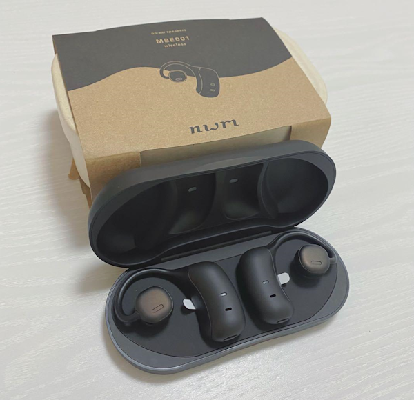 NTT sonority nwm MBE001 Wireless On-Ear Speakers (REVIEW)