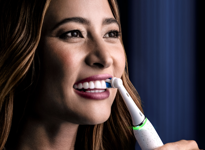 Oral-B iO Series 10 – Smart Rechargeable Electric Toothbrush w/ Smart Charger