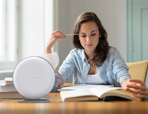 IQAir Atem Desk – High-End Portable Air Purifier for Small Personal Spaces