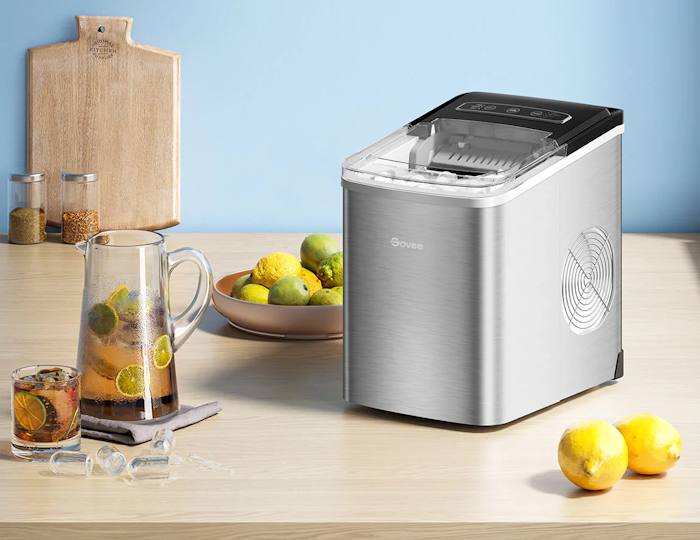 https://www.gadgetgram.com/wp-content/uploads/2023/11/1.-GoveeLife-Portable-Countertop-Ice-Maker-2.png