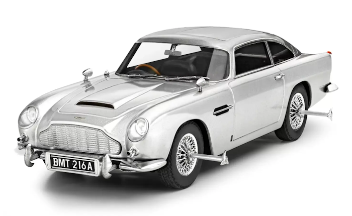 Revell Aston Martin DB5 “James Bond” 007 Goldfinger (1:24 Model Car Kit)
