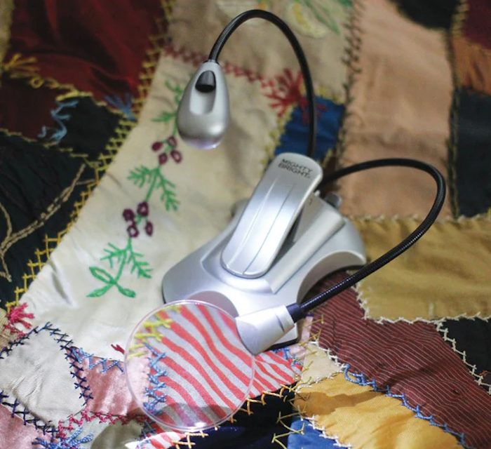 Mighty Bright Vusion Craft Light & Magnifier