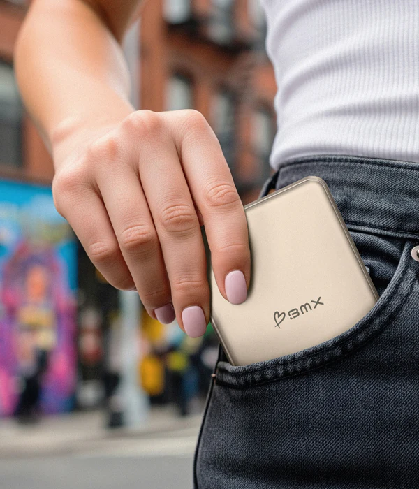 BMX SolidSafe – Solid-State Magnetic Power Banks for iPhones / Android 1. BMX SolidSafe Power Banks 2