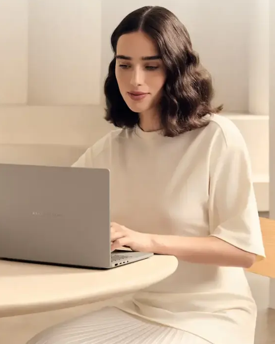 ASUS Zenbook A14